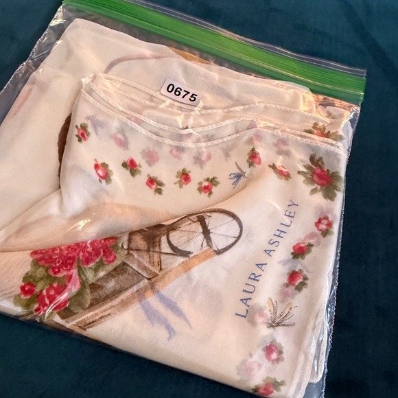 Laura Ashley Garden Scene Silk Scarf Floral Watering Can Sunflowers Dragonfly - Picture 7 of 7